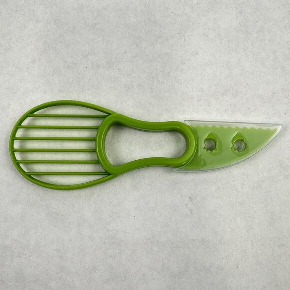 Avocado Slicer Pitter Safety Cover Green Plastic Multi-Function Kitchen Tool NEW - Picture 4 of 9